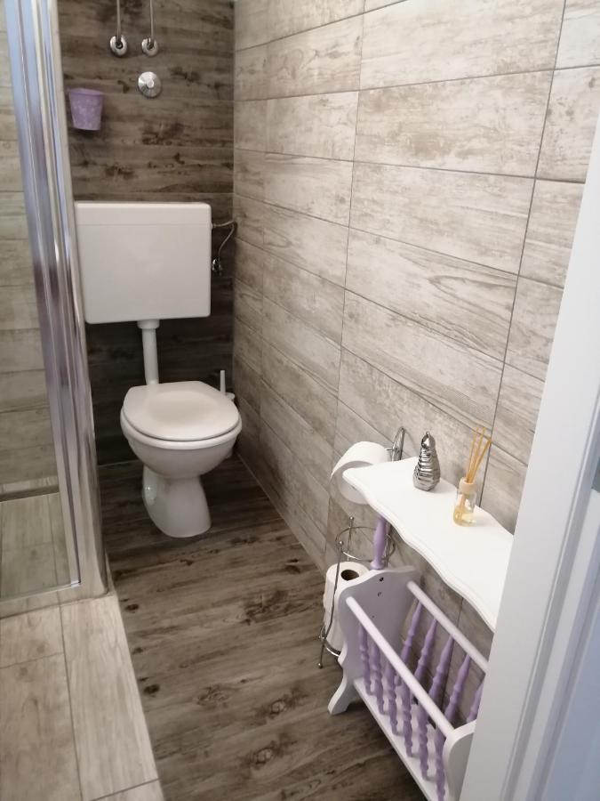 Apartmani Nevera Krk Town Dış mekan fotoğraf