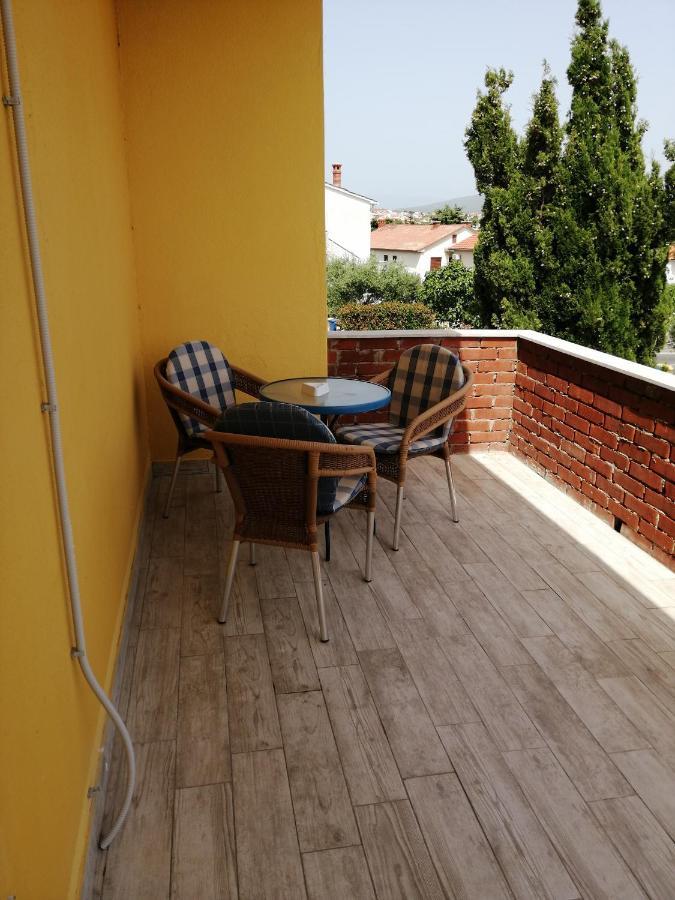 Apartmani Nevera Krk Town Dış mekan fotoğraf