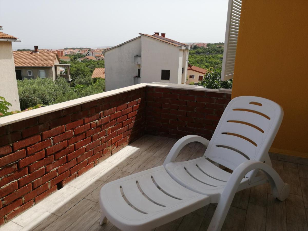Apartmani Nevera Krk Town Dış mekan fotoğraf